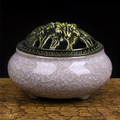 Korurasia lahjaksi valkoinen