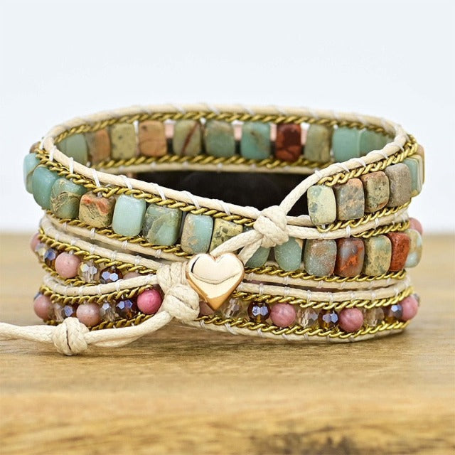 Apple Watch -rannekoru luonnollisella kivellä