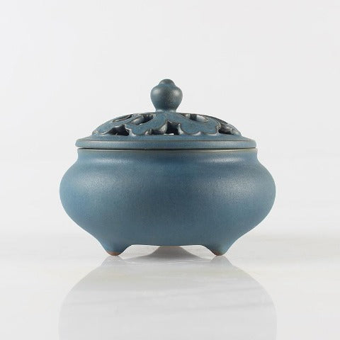 Savipoltin savukkeenpolttimelle sininen keramiikka