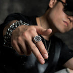 Viikinkisormus hopeaa miehille