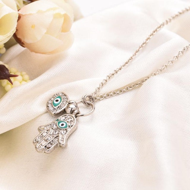 Arabialainen kaulakoru Fatman käsi hopea