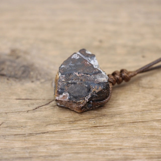 Luonnonkivi Reiki Healing Kaulakoru