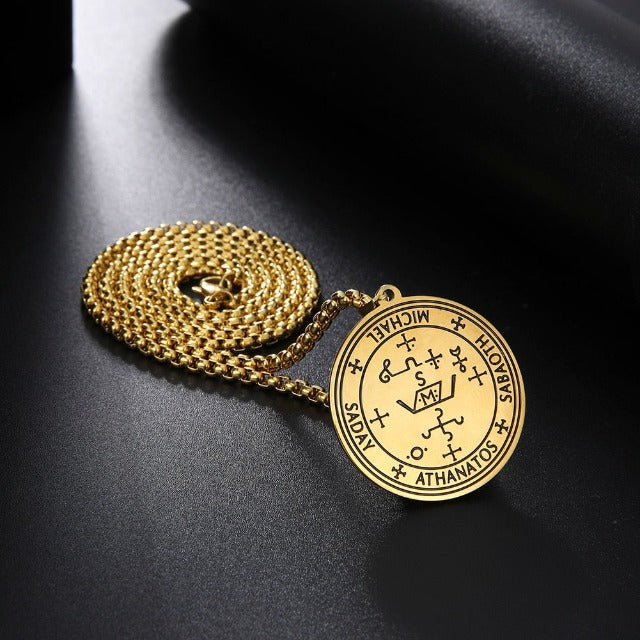 Kaulakoru enkeliriipuksella kulta