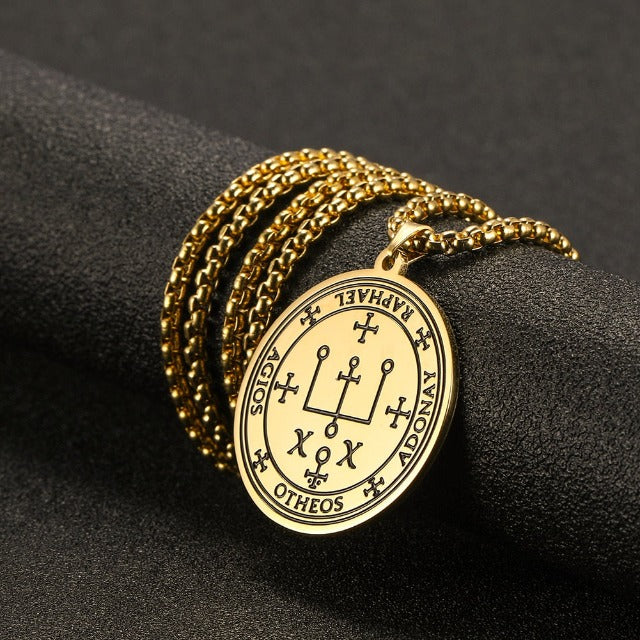 Kaulakoru enkeliriipuksella kulta