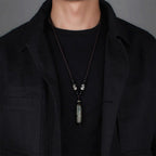 Tiibetiläinen kaulakoru