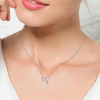 Hopeinen äärettömyysriipus naisille