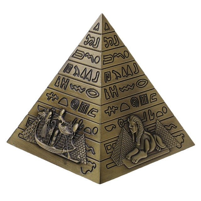 Egyptiläinen pronssipyramidi