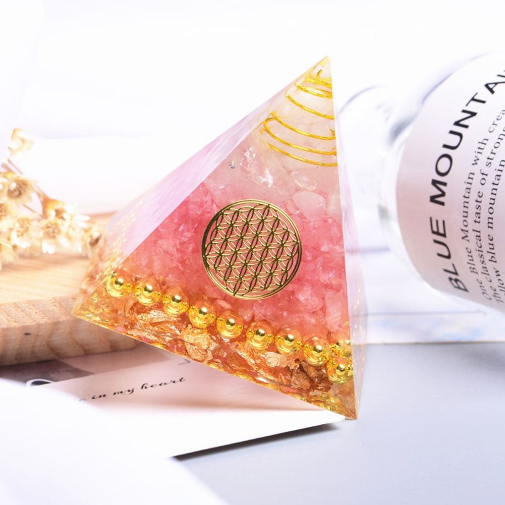 Orgoniittipyramidi Suojaus & Meditaatio vaaleanpunainen elämän kukka